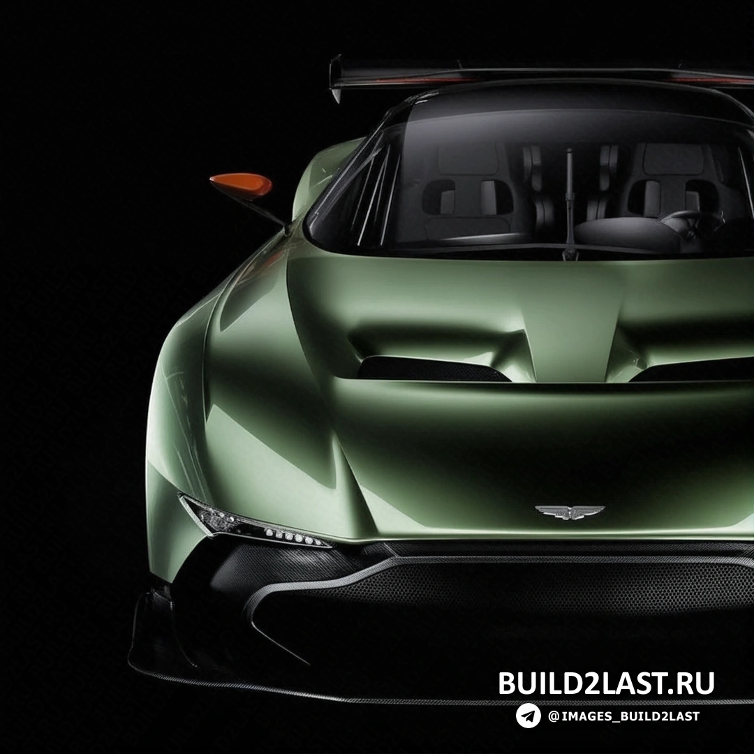 Aston Martin Vulcan �� ������ � ������ � ������� ������